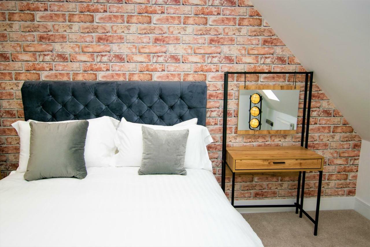 Rowan Tree - Your Apartment บริสตอล ภายนอก รูปภาพ