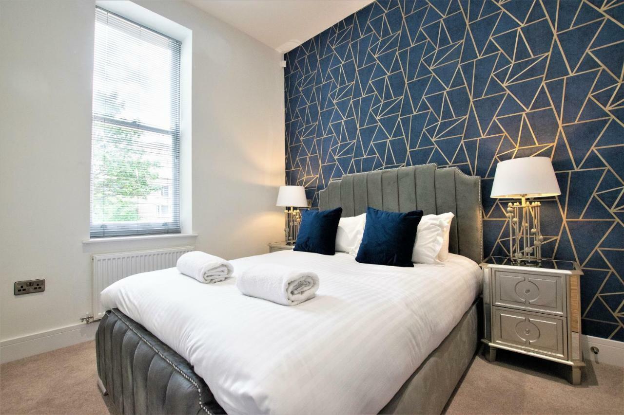 Rowan Tree - Your Apartment บริสตอล ภายนอก รูปภาพ